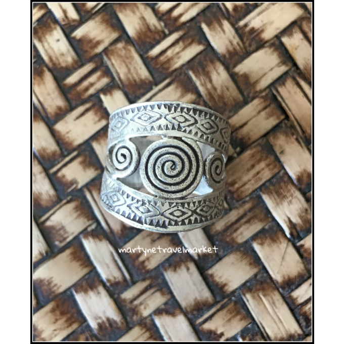 BAGUE AJOUREE 3 CERCLES